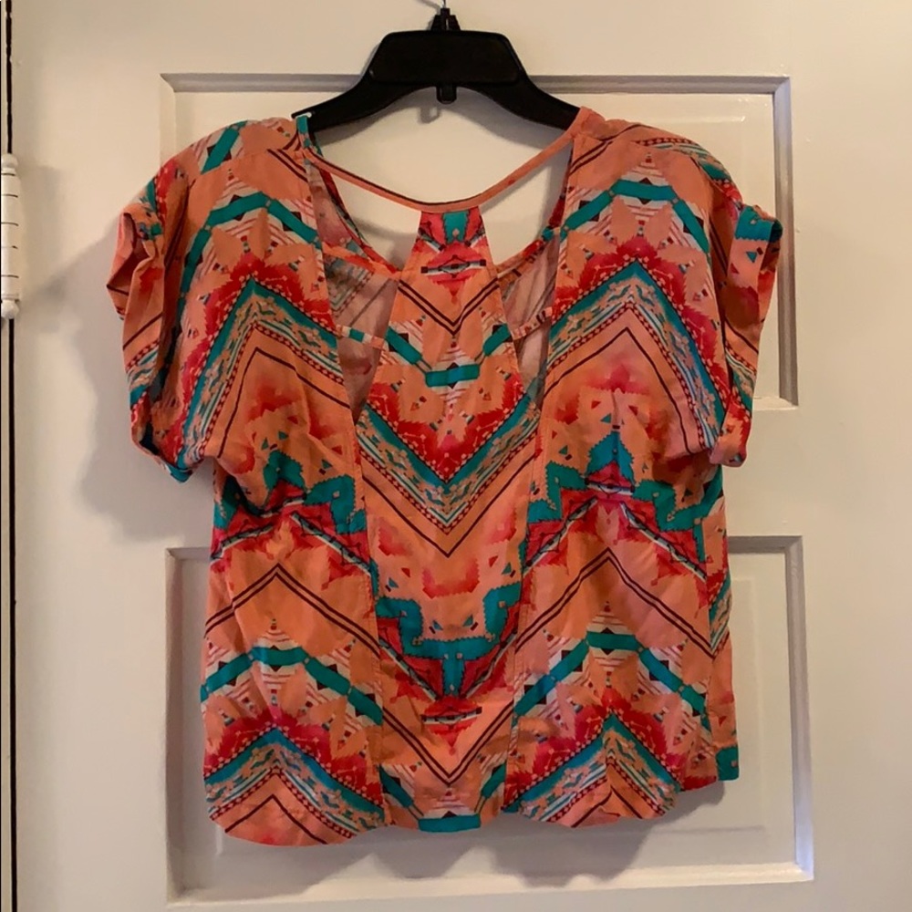 Southwest Print Crop T-Shirt with Cutout Back